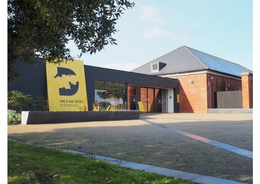 D-day - entrance photo-1